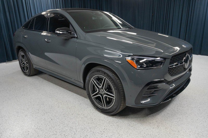 New 2026 Mercedes-Benz GLE 450 4MATIC Coupe image 3