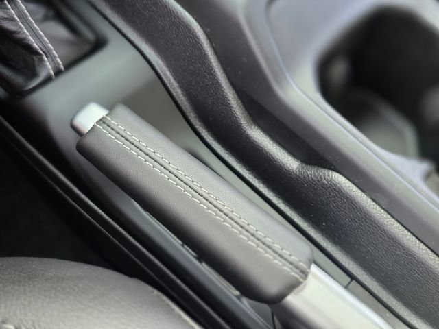 Used 2023 Jeep Wrangler Unlimited Sahara image 34