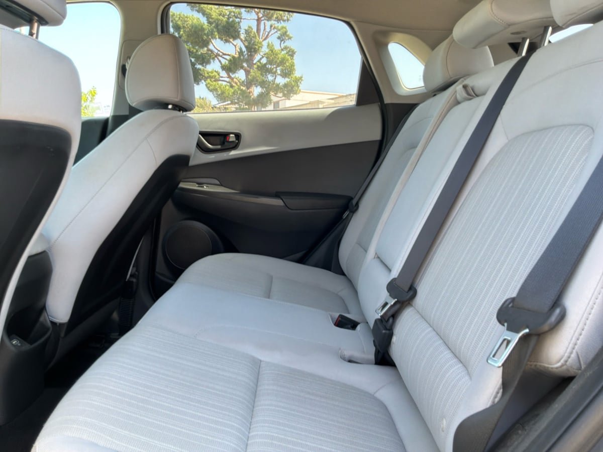 Used 2023 Hyundai Kona SEL AWD/4WD image 19