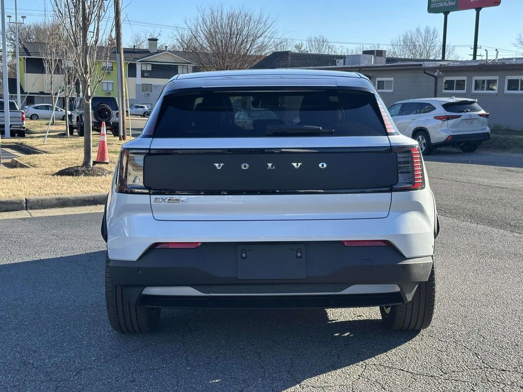 New 2026 Volvo EX30 Cross Country Ultra w/ Protection Package Premier AWD/4WD image 19
