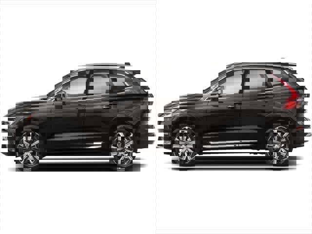 Used 2022 Volvo XC60 B6 Inscription w/ Climate Package image 3