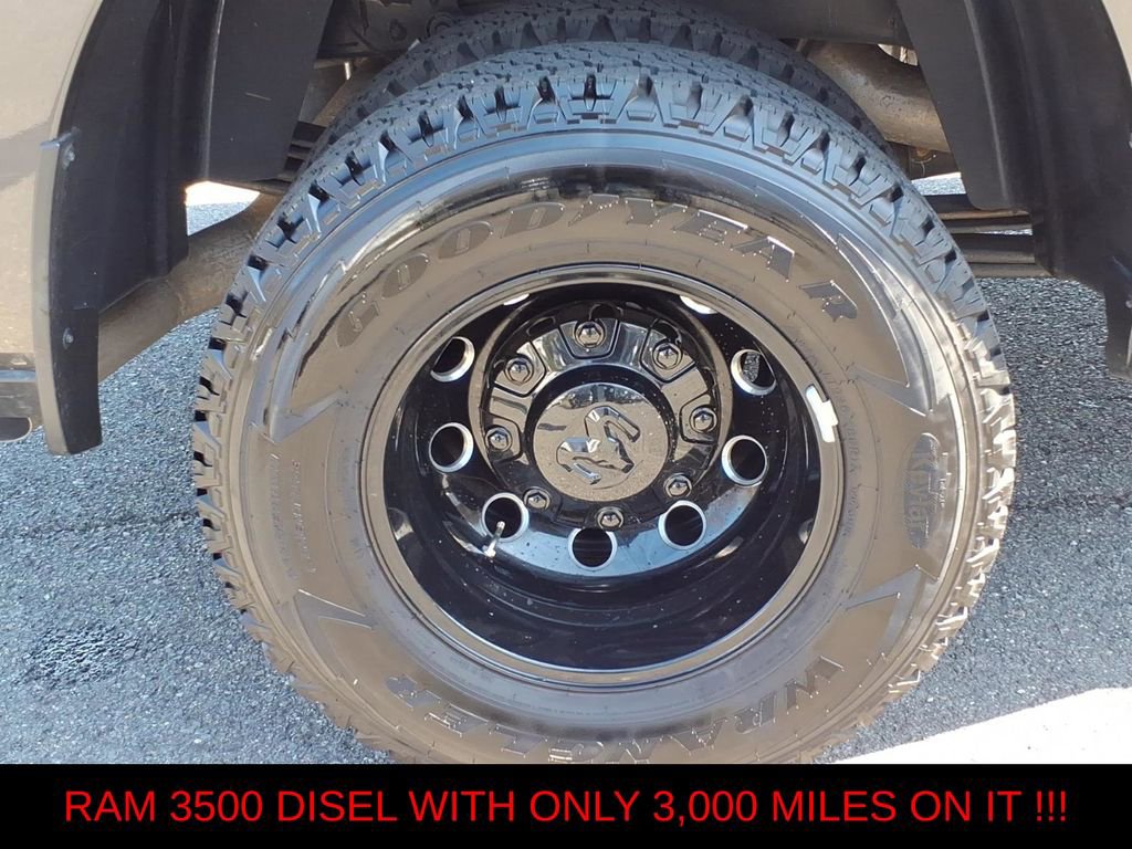 Used 2024 RAM 3500 Laramie w/ Night Edition image 7