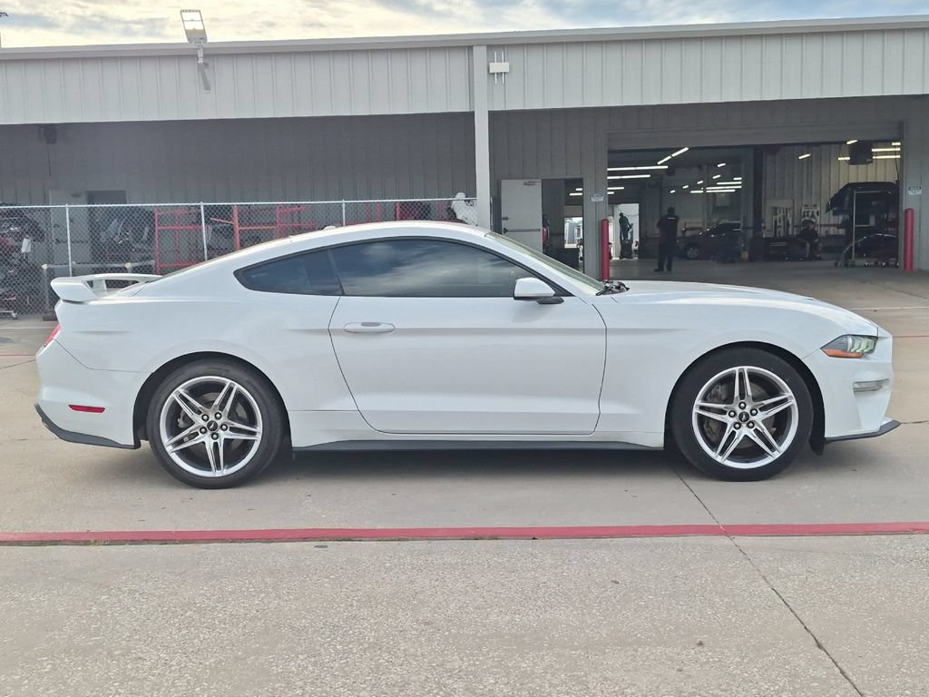 Used 2019 Ford Mustang Coupe w/ Ecoboost Performance Package RWD image 7