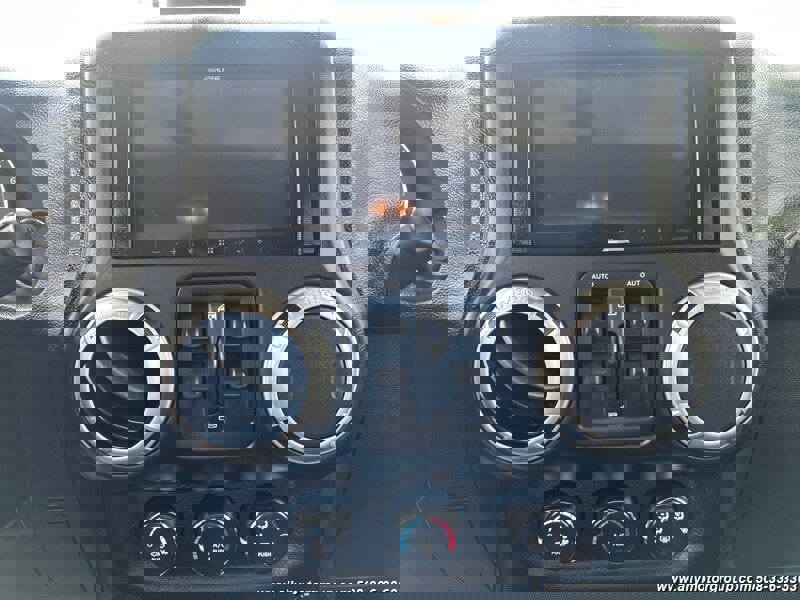 Used 2014 Jeep Wrangler Freedom Edition image 21