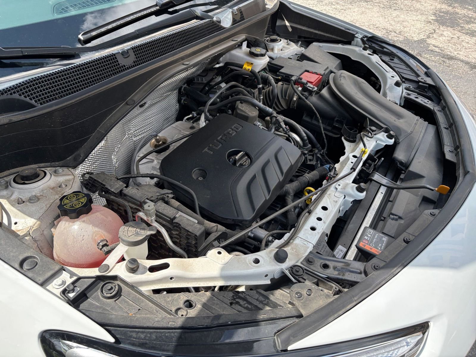 Used 2025 Buick Encore GX Preferred FWD image 27