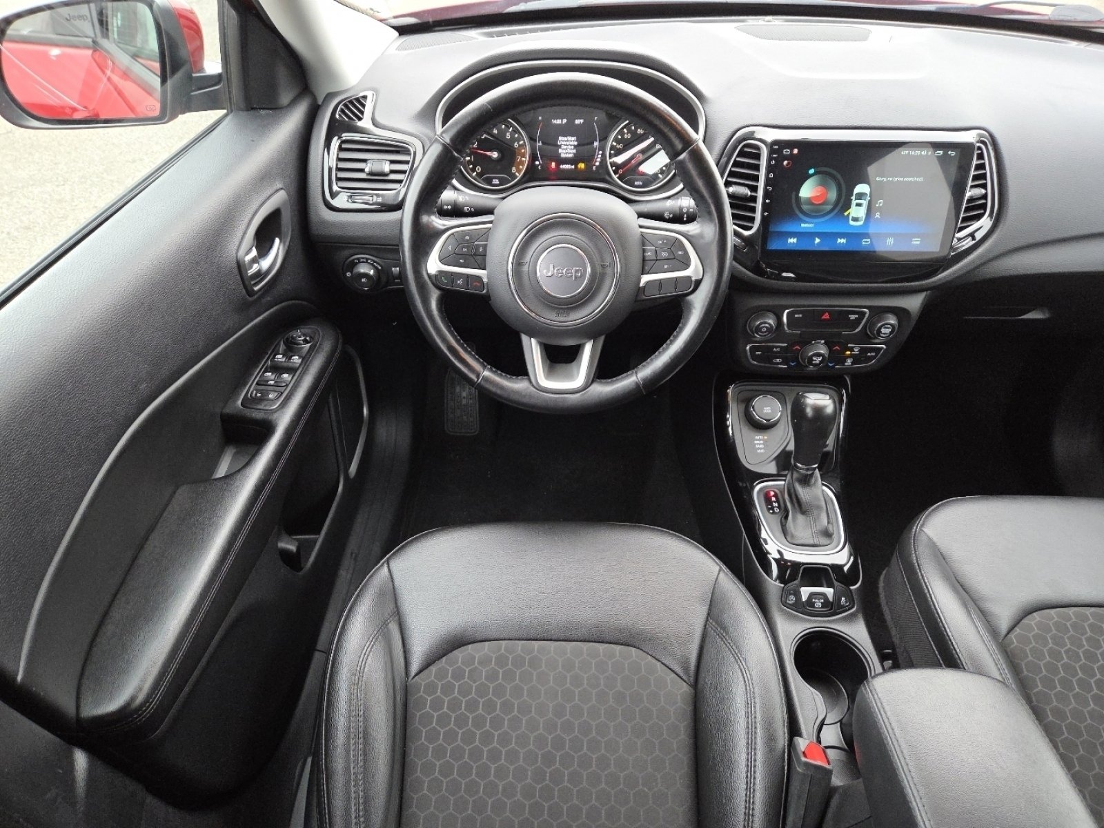 Used 2020 Jeep Compass Latitude image 24