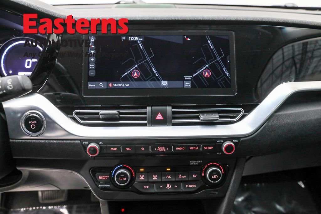 Used 2022 Kia Niro EX w/ Cold Weather Package image 12