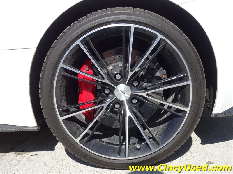 Used 2014 Aston Martin Vanquish Volante RWD image 35