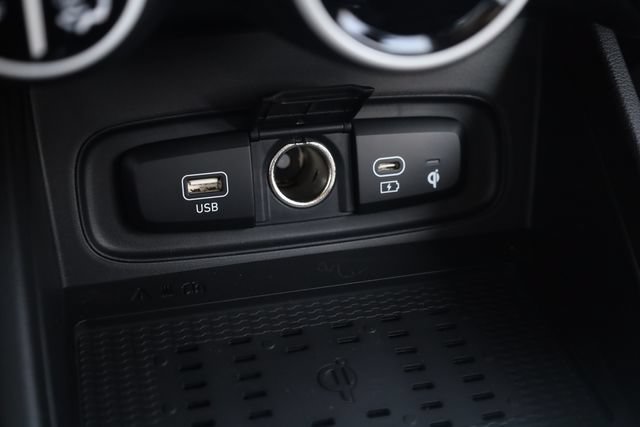 New 2026 Hyundai Venue SEL FWD image 20