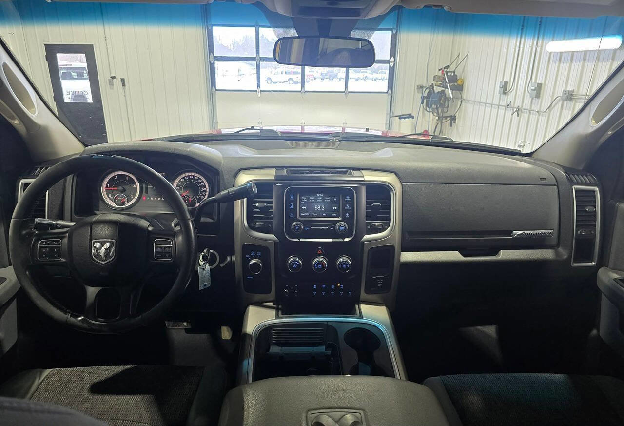 Used 2017 RAM 3500 Big Horn AWD/4WD image 10