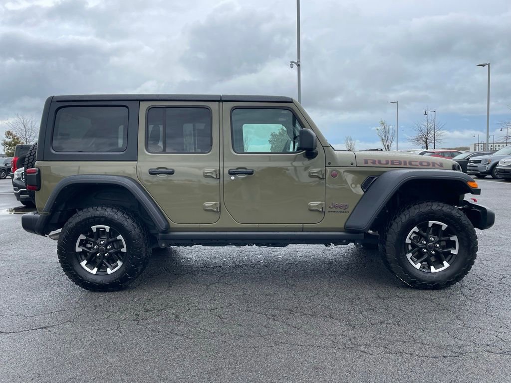 Used 2025 Jeep Wrangler Unlimited Rubicon image 9