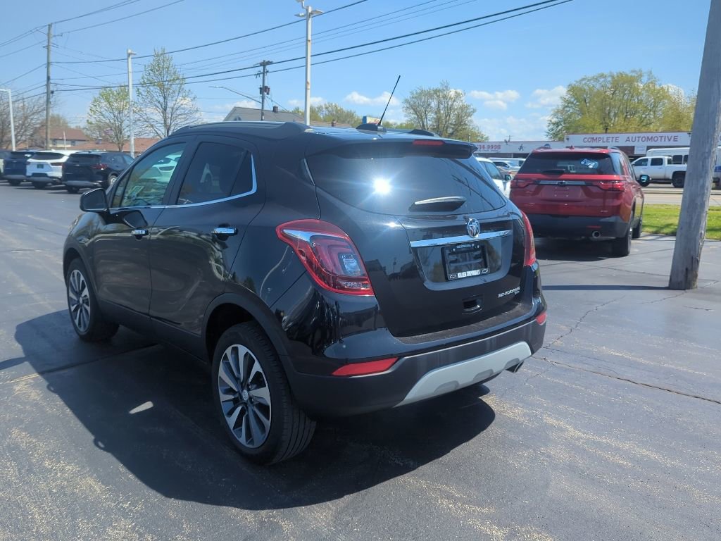Certified 2022 Buick Encore Preferred w/ Safety Package AWD/4WD image 7