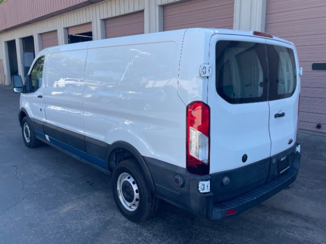 Used 2020 Ford Transit 250 Low Roof image 3