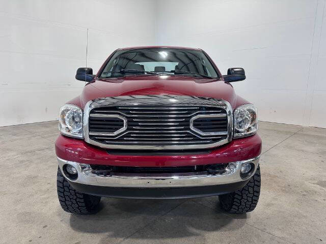 Used 2007 Dodge Ram 2500 Truck SLT w/ Protection Group AWD/4WD image 3
