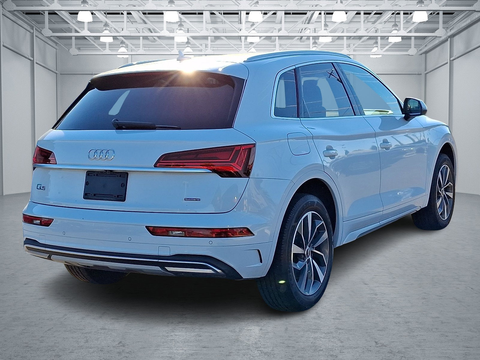 Used 2021 Audi Q5 2.0T Premium w/ Convenience Package AWD/4WD image 6