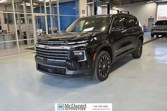 New 2026 Chevrolet Traverse LT w/ Sun and Wheel Package