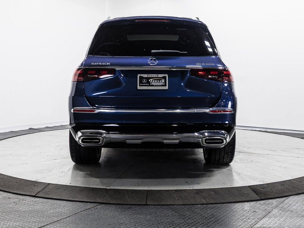 Used 2024 Mercedes-Benz Maybach GLS 600 4MATIC image 32