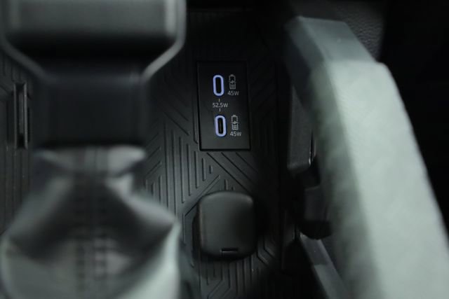 Used 2025 Toyota Tacoma SR5 image 21
