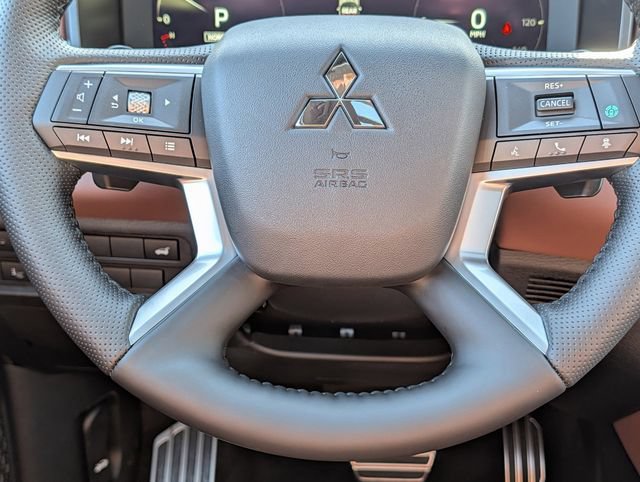 New 2026 Mitsubishi Outlander SEL AWD/4WD image 8