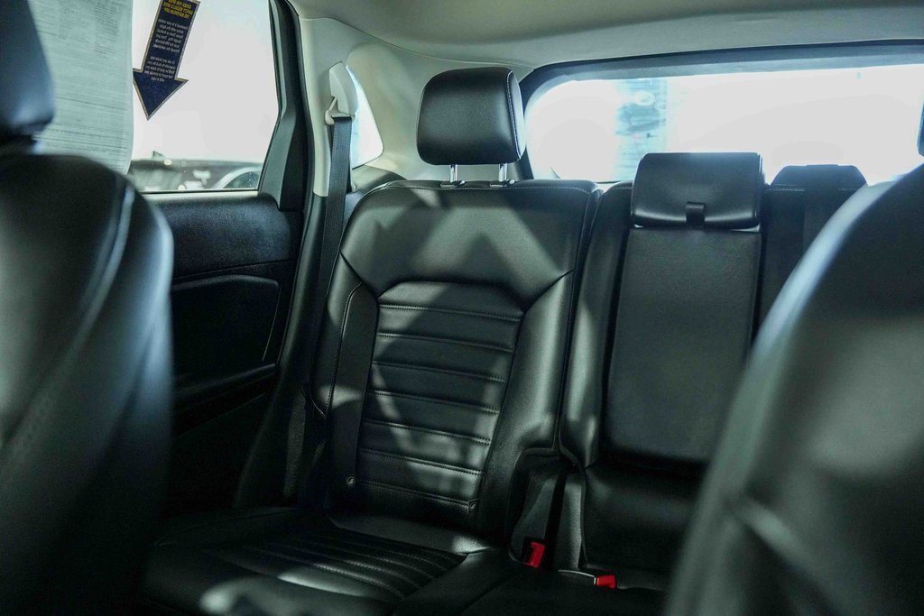 Used 2020 Ford Edge SEL w/ Cold Weather Package image 37