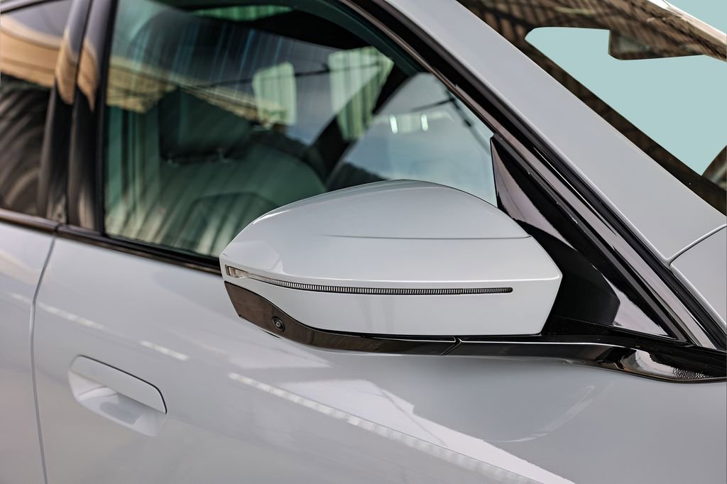 Used 2025 BMW X3 xDrive30i image 11