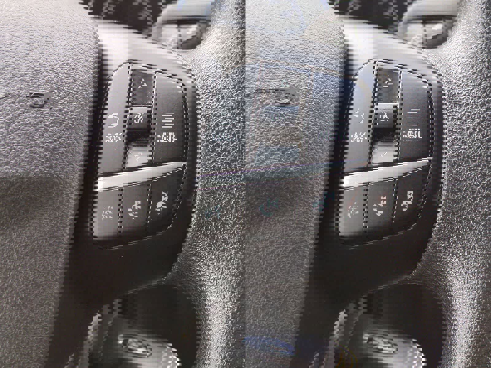 Used 2023 Ford Transit 350 XLT image 27