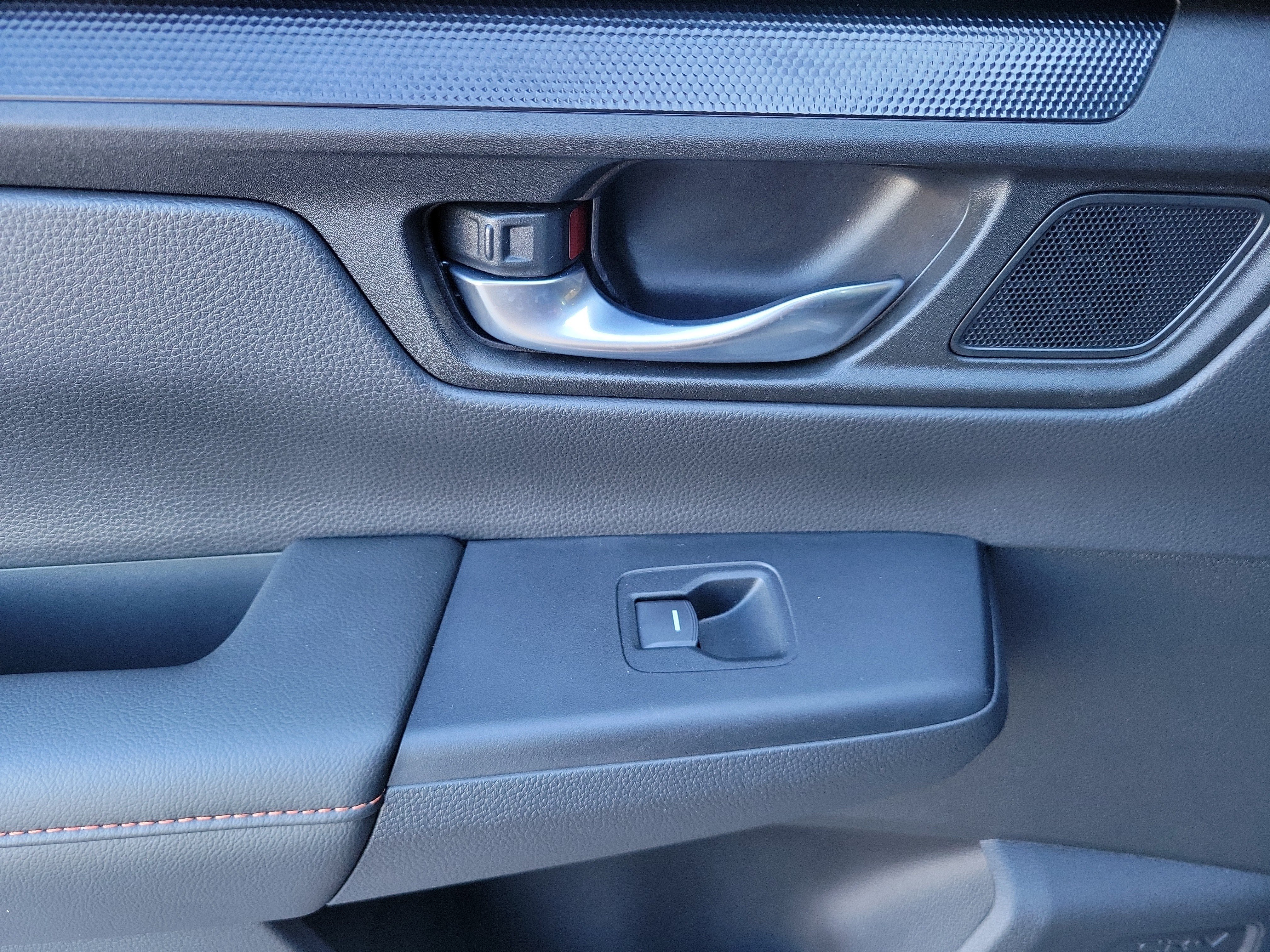 Used 2025 Honda CR-V Sport-L image 25