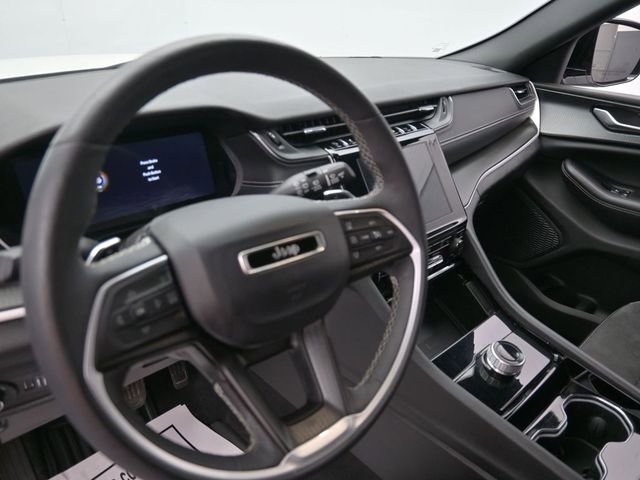 Used 2023 Jeep Grand Cherokee Altitude image 22