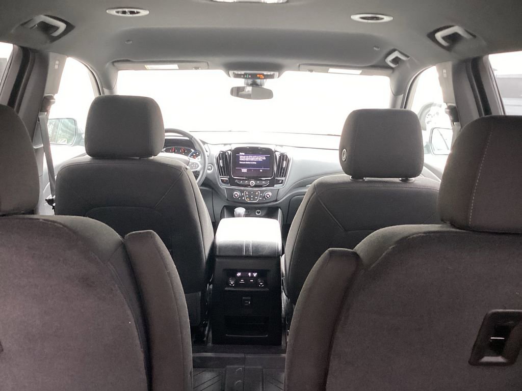 Used 2023 Chevrolet Traverse LT image 33