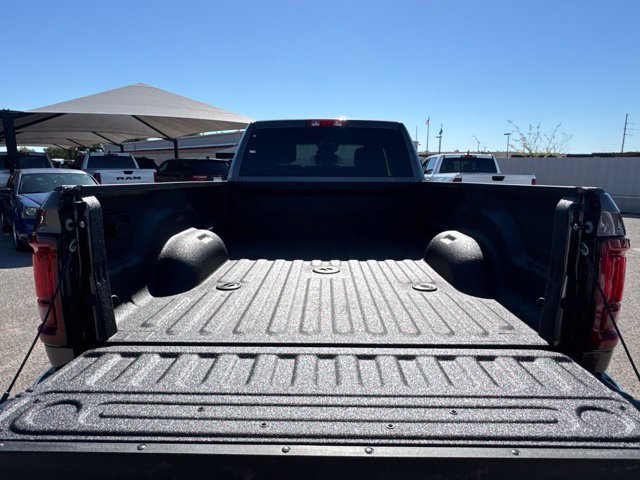 New 2027 RAM 3500 Big Horn AWD/4WD image 7