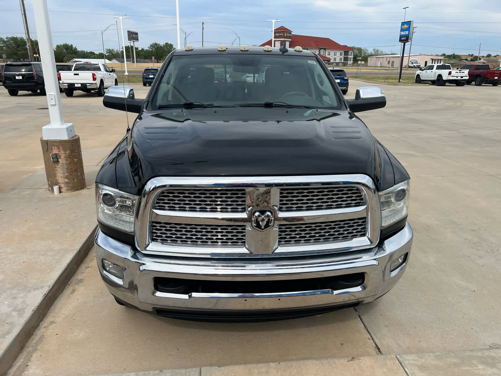 Used 2014 RAM 3500 Laramie image 10