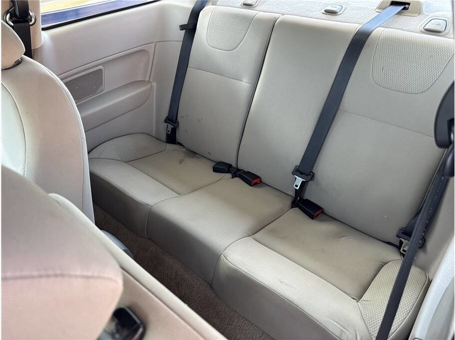 Used 2008 Ford Focus SES FWD image 12