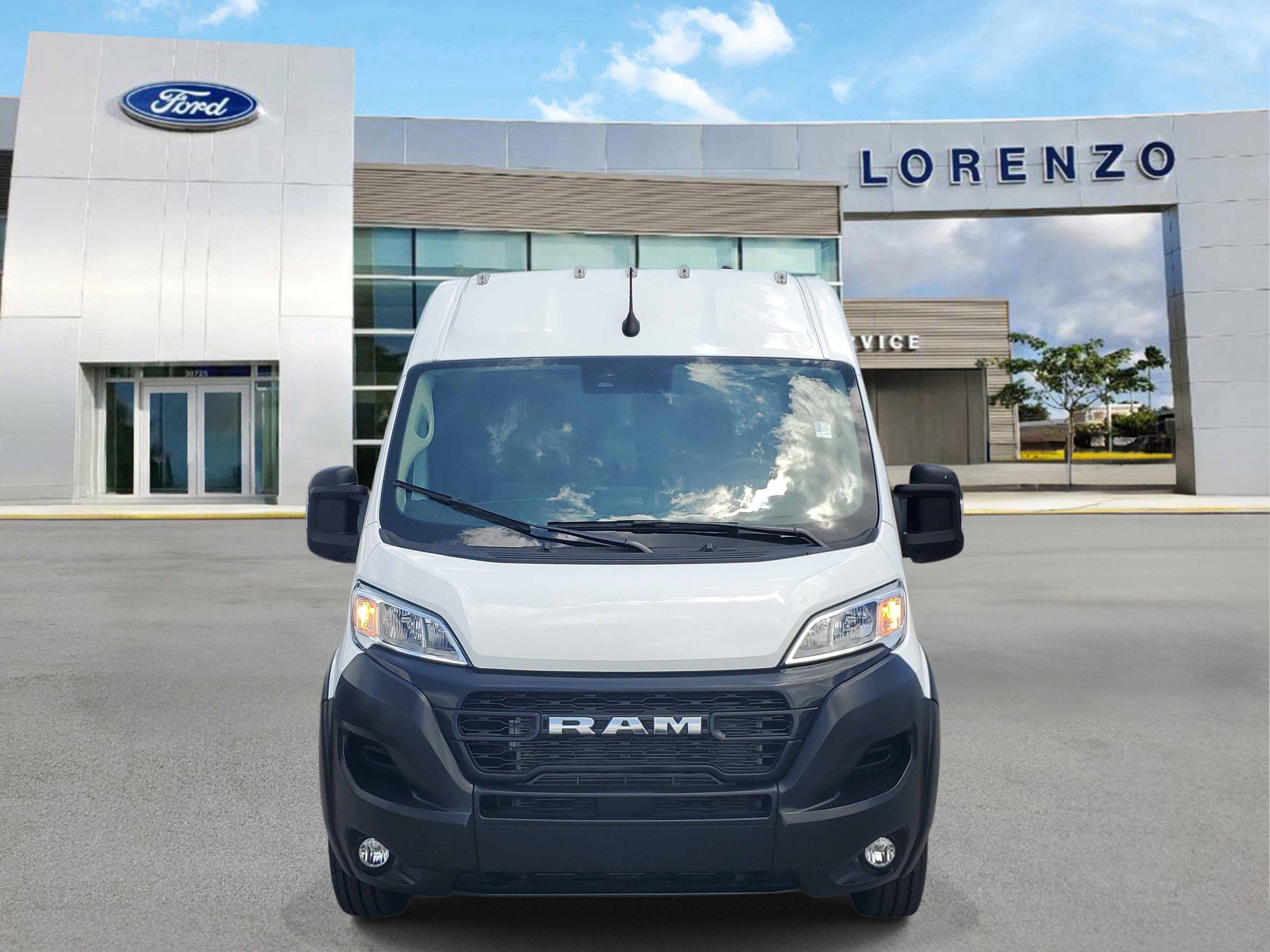 Used 2026 RAM ProMaster 2500 w/ Convenience Group FWD image 2