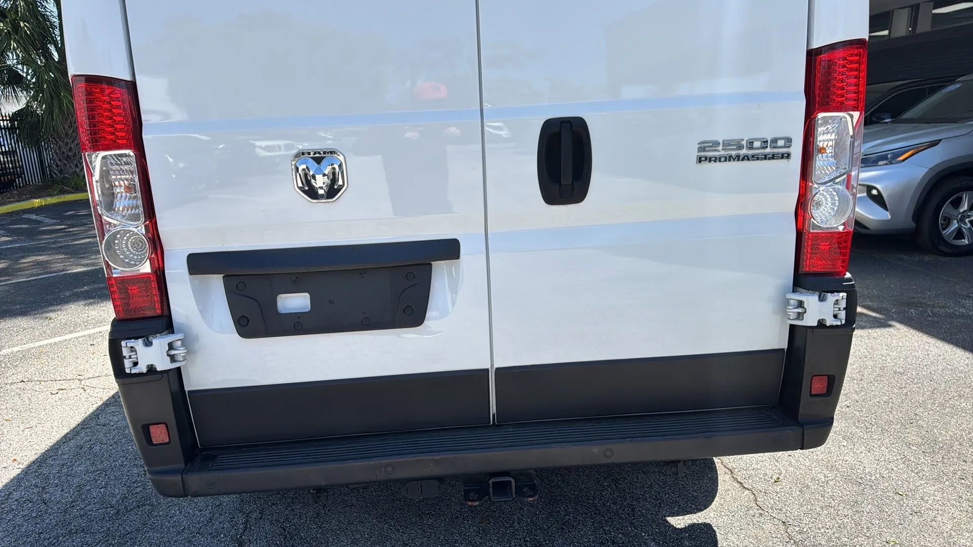 Used 2024 RAM ProMaster 2500 w/ Safety Group FWD image 36