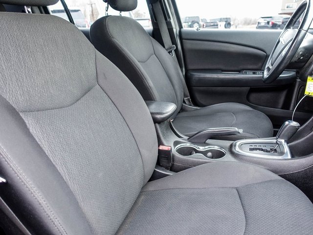 Used 2014 Chrysler 200 Touring image 19