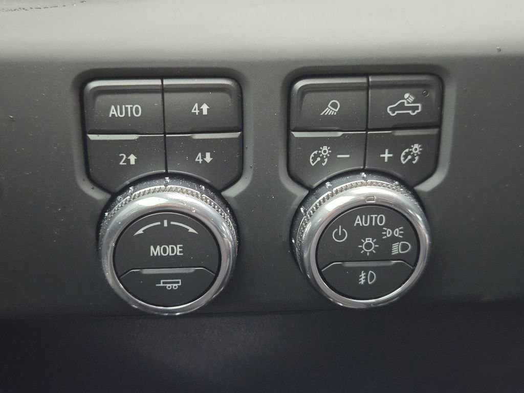 New 2026 GMC Sierra 2500 AT4 w/ AT4 Premium Plus Package image 26