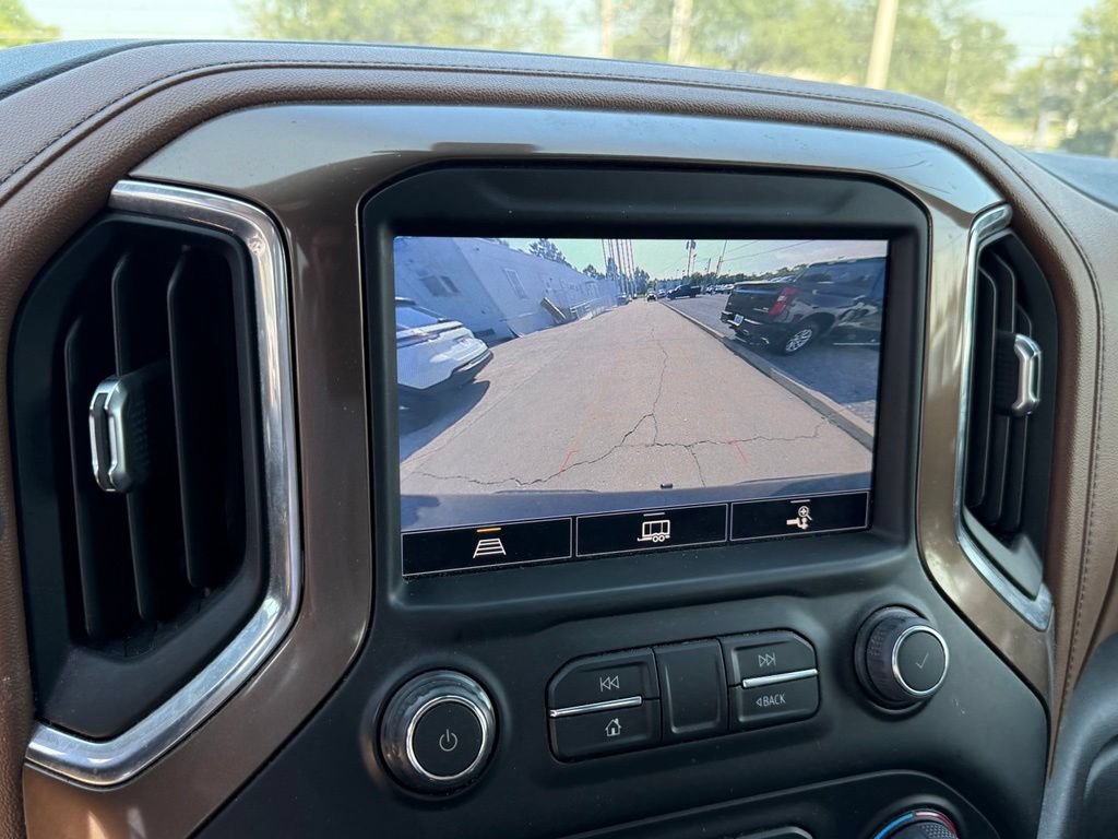 Used 2022 Chevrolet Silverado 1500 High Country w/ LPO, Dark Essentials Package AWD/4WD image 22
