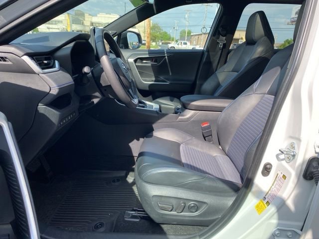 Used 2024 Toyota RAV4 XSE w/ Advanced Technology Package AWD/4WD image 17