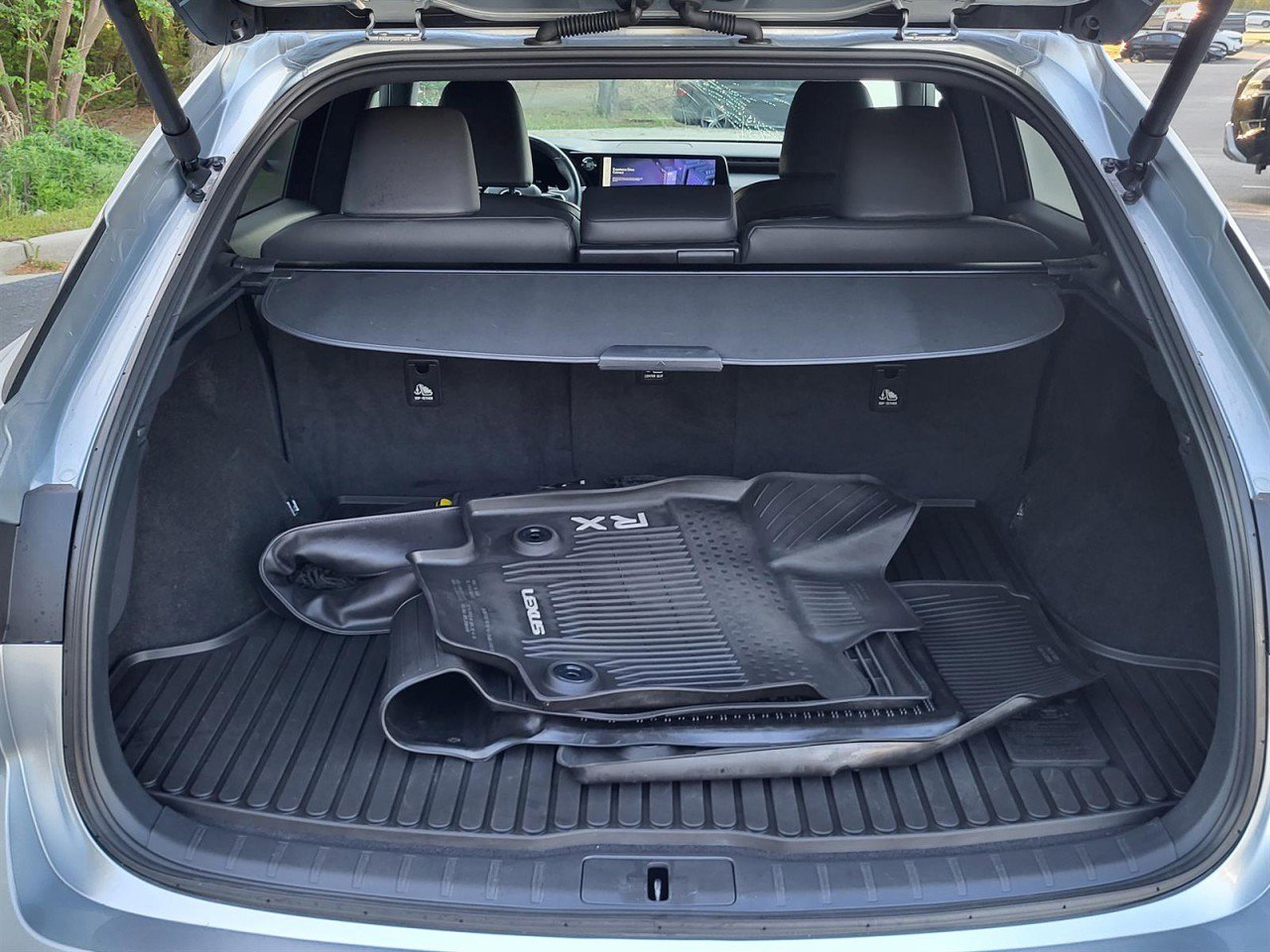 Used 2023 Lexus RX 350 Premium w/ Accessory Package image 5