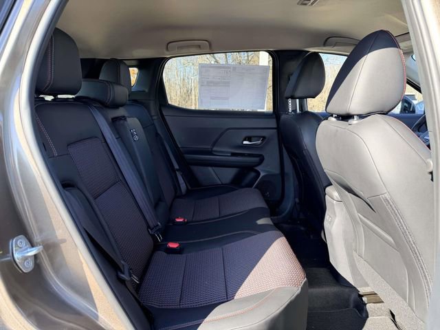 New 2026 Nissan Kicks SR w/ Cold Weather Package image 10