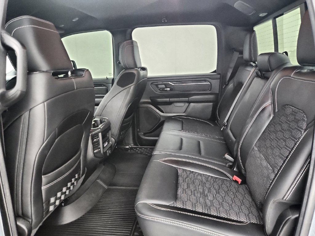 Used 2021 RAM 1500 Big Horn w/ Built-to-serve Edition AWD/4WD image 35