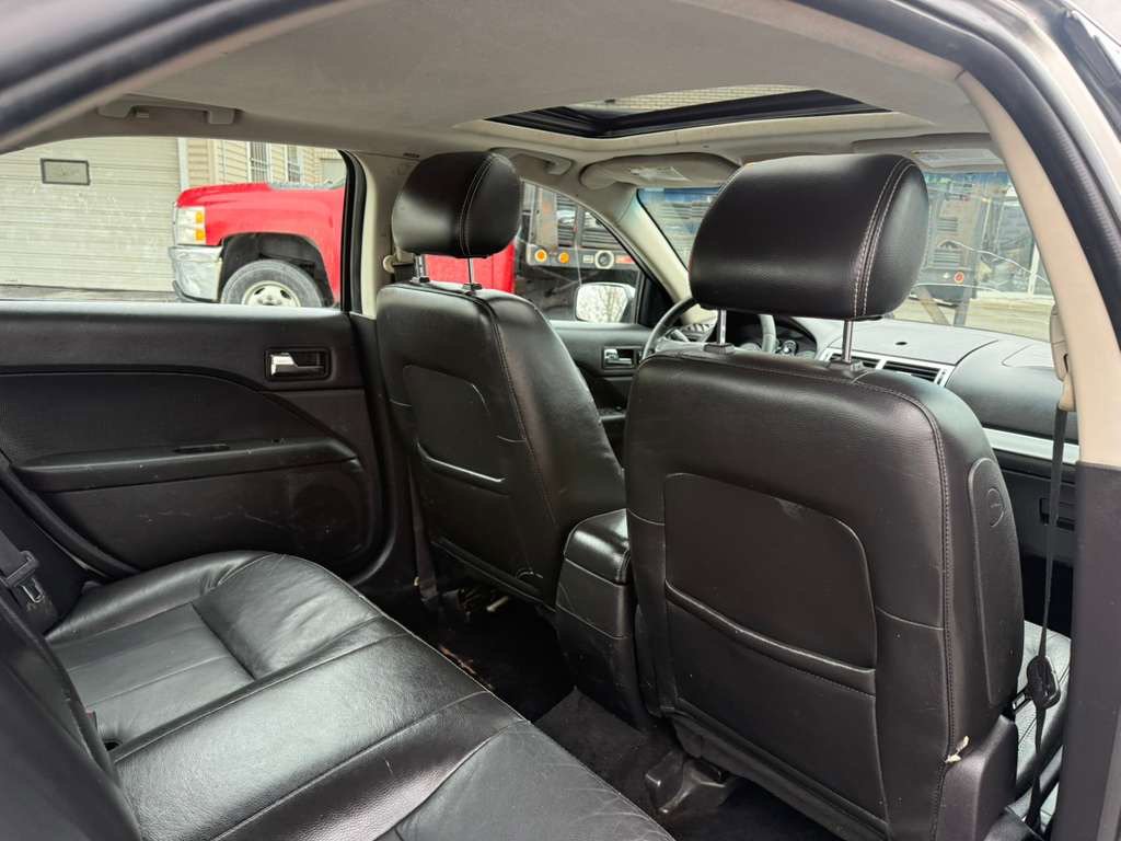 Used 2008 Mercury Milan Premier image 22