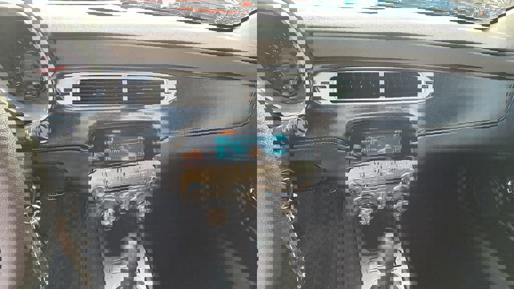 Used 2014 Chevrolet Camaro LS image 24