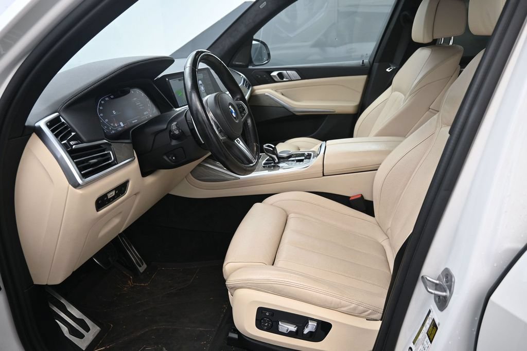 Used 2022 BMW X7 M50i AWD/4WD image 14