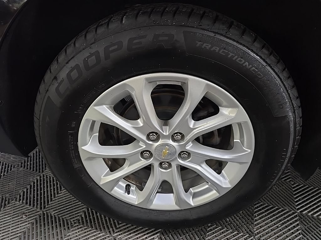 Used 2020 Chevrolet Equinox LT AWD/4WD image 13