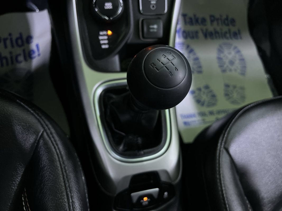 Used 2019 Jeep Compass Latitude w/ Popular Equipment Group AWD/4WD image 25