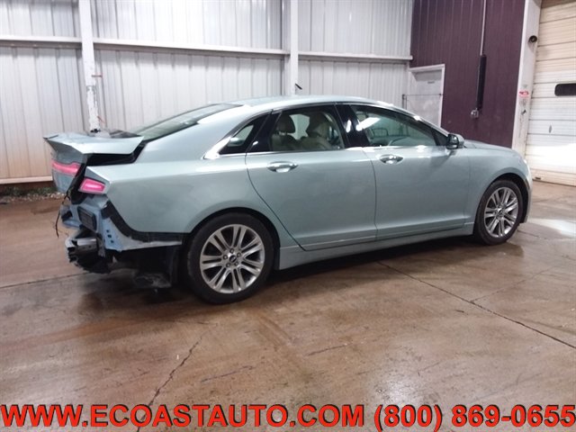 Used 2014 Lincoln MKZ Hybrid image 2