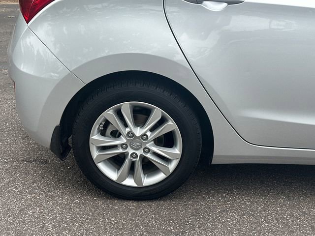 Used 2013 Hyundai Elantra GT FWD image 21