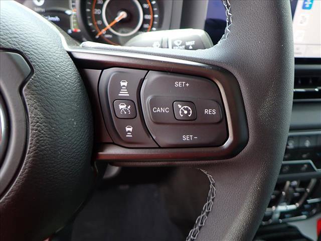 New 2025 Jeep Gladiator Mojave w/ Safety Group image 14