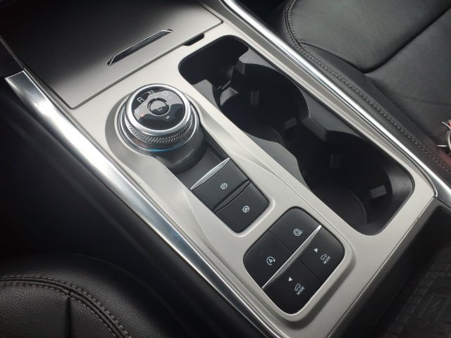 Used 2023 Ford Explorer Limited w/ Equipment Group 301A RWD image 18
